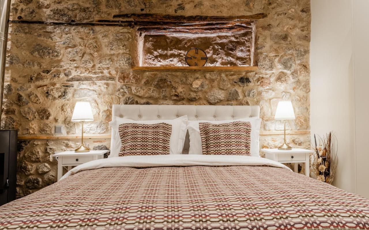 Aldia Suites Arachova Buitenkant foto