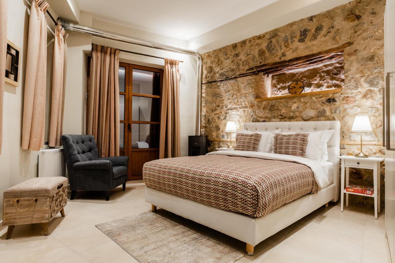 Aldia Suites Arachova Buitenkant foto