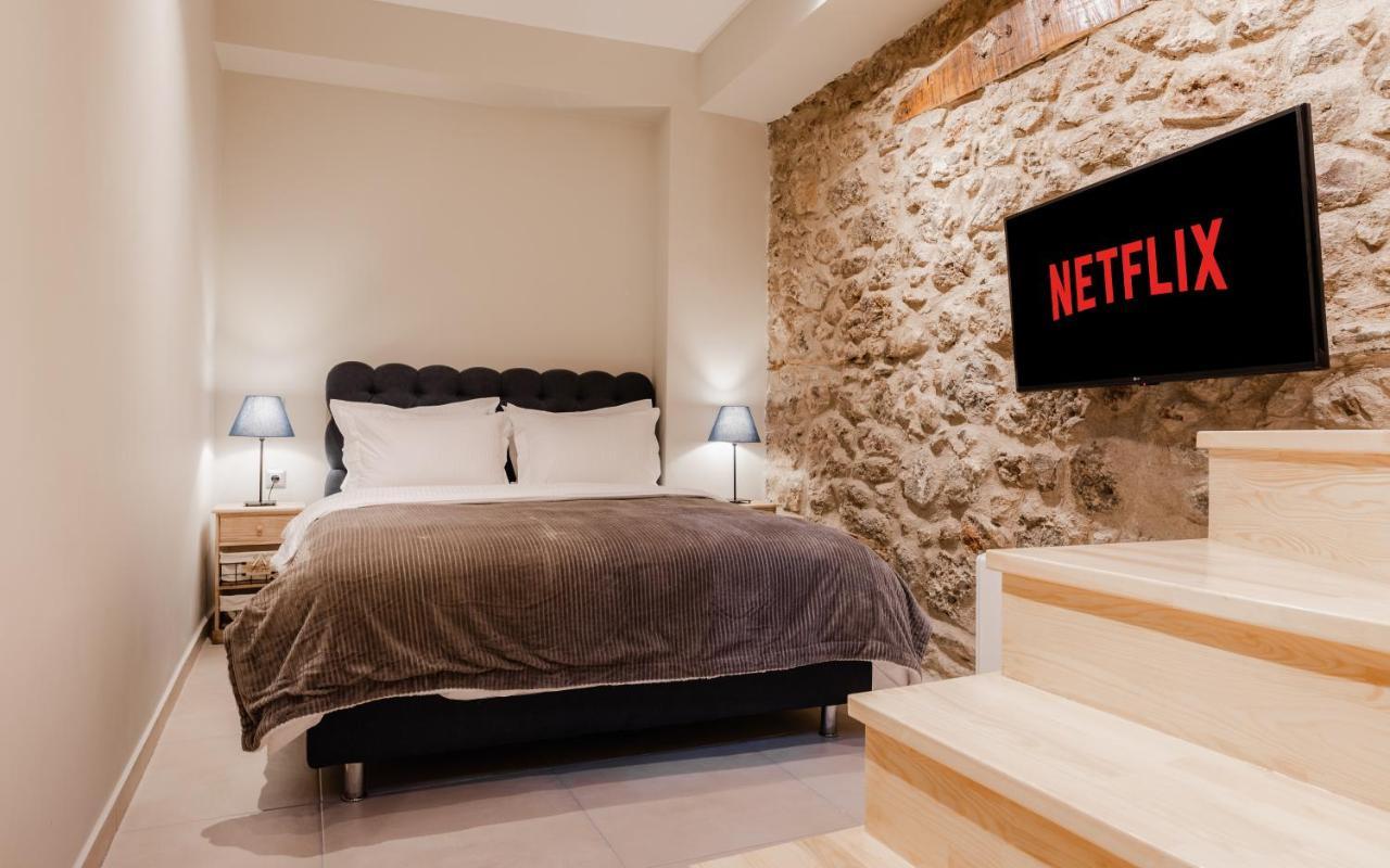 Aldia Suites Arachova Buitenkant foto