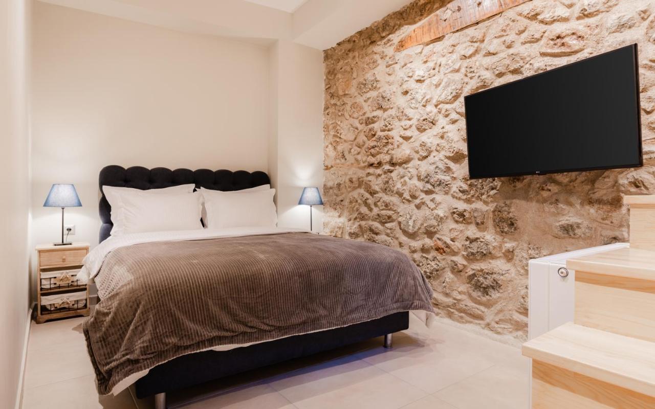 Aldia Suites Arachova Buitenkant foto